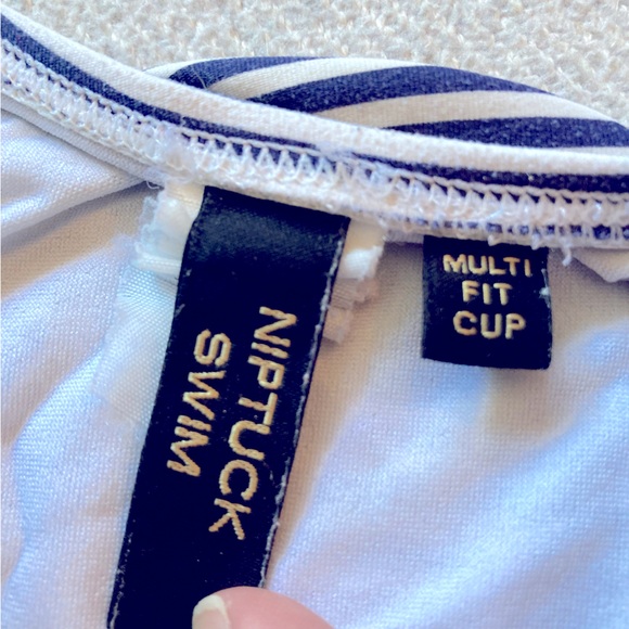 Niptuck Swim Striped One Piece Bathing Suit Size 10 Slimming Classic Nautical - Picture 3 of 5